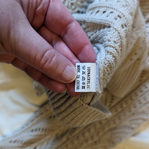 Miss Sparkling szXL super-soft cream ruffle sweater EUC - Picture 5 of 8